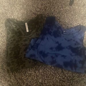 2 tank tops one Zella one Athleta size Large